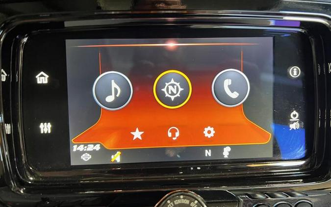 2019 Harley-Davidson® FLHXS - Street Glide® Special