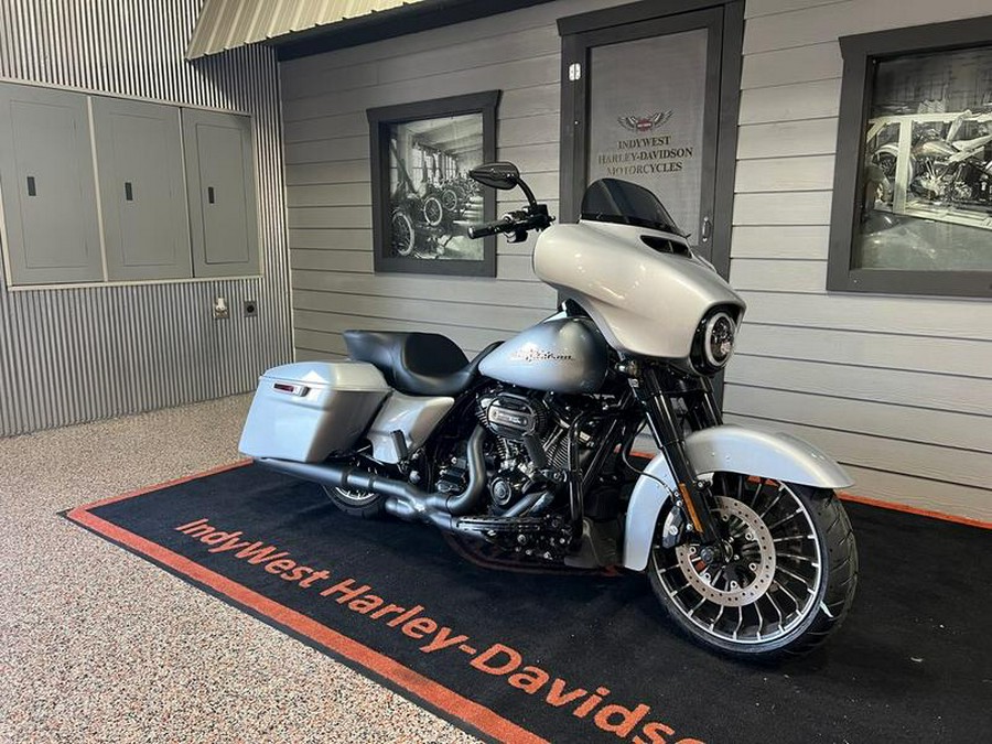 2019 Harley-Davidson® FLHXS - Street Glide® Special