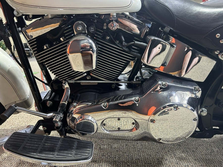 FLSTC 2000 Heritage Softail® Classic