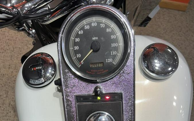 FLSTC 2000 Heritage Softail® Classic