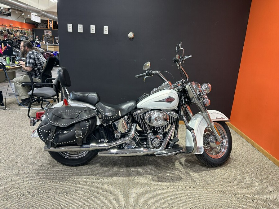 FLSTC 2000 Heritage Softail® Classic