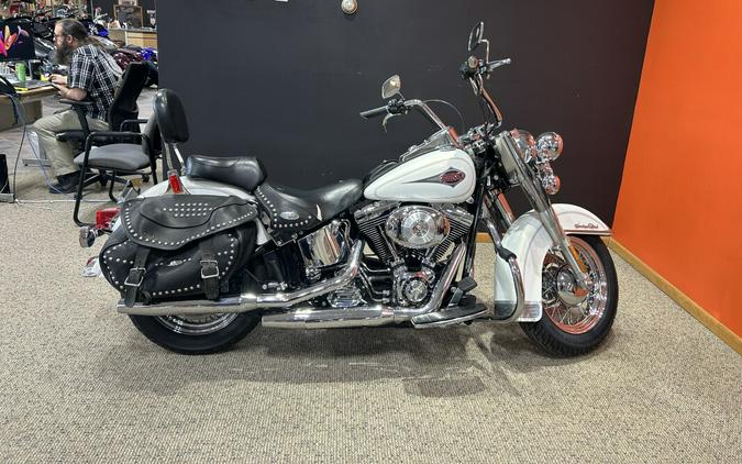 FLSTC 2000 Heritage Softail® Classic