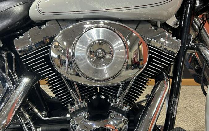 FLSTC 2000 Heritage Softail® Classic