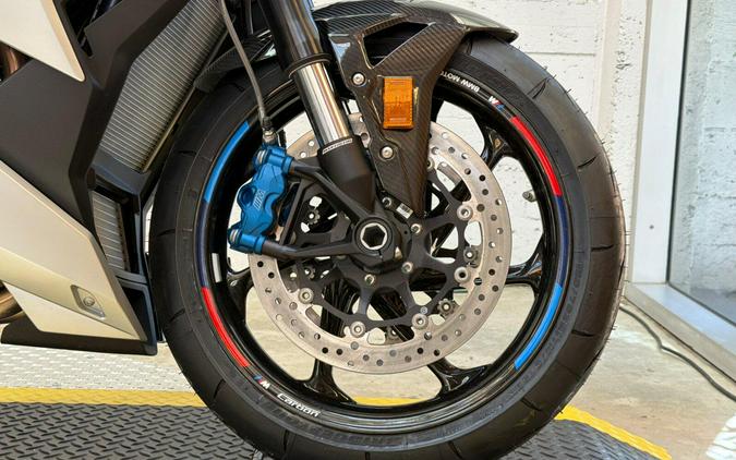 2026 BMW M 1000 R
