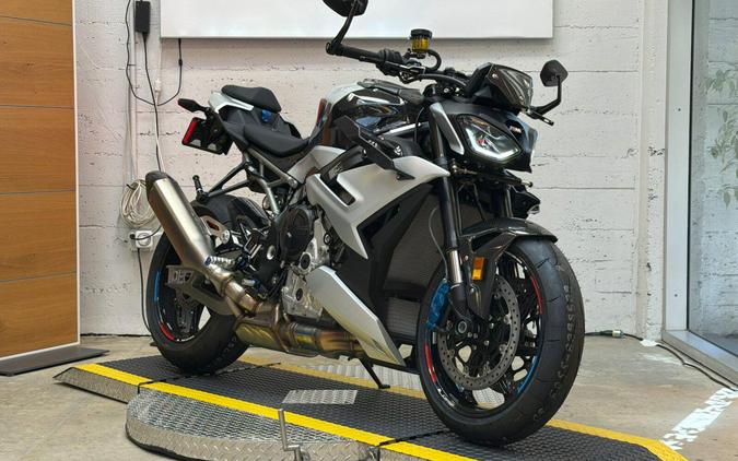2026 BMW M 1000 R