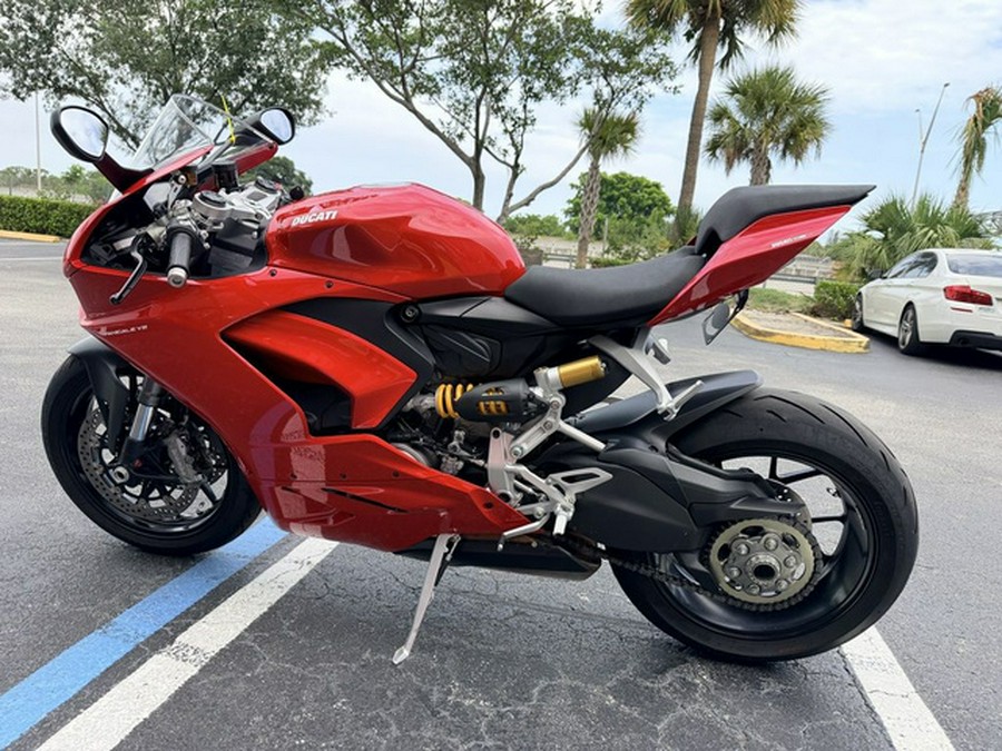 2023 Ducati Panigale V2 Ducati Red