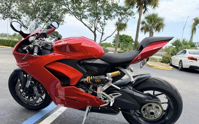 2023 Ducati Panigale V2 Ducati Red