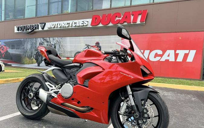 2023 Ducati Panigale V2 Ducati Red