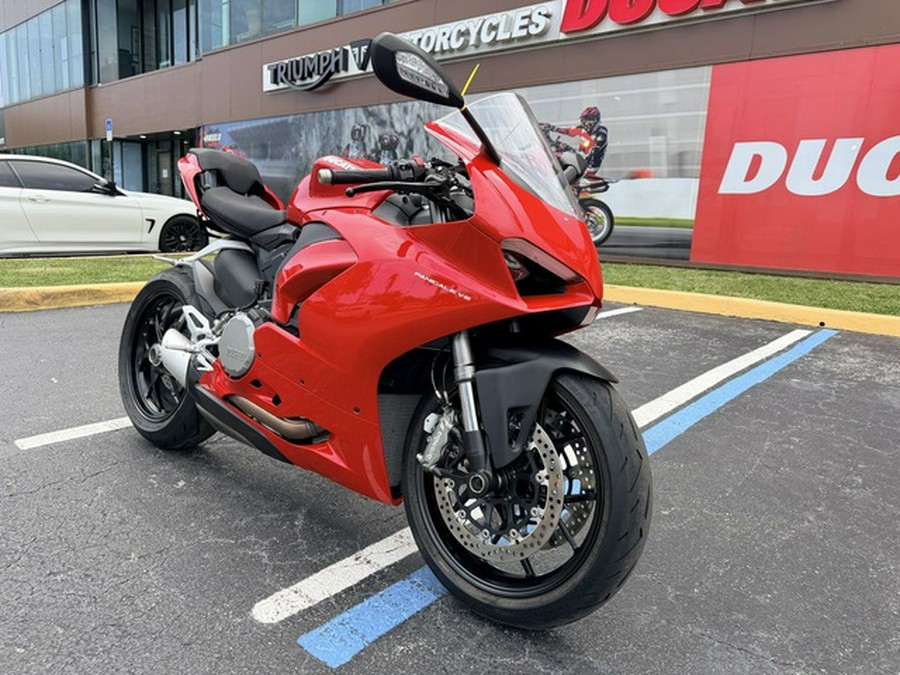 2023 Ducati Panigale V2 Ducati Red