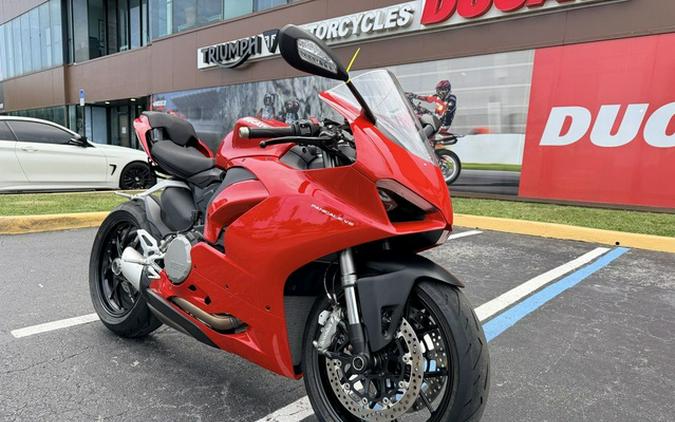 2023 Ducati Panigale V2 Ducati Red