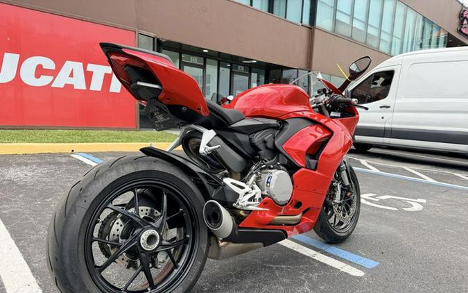 2023 Ducati Panigale V2 Ducati Red