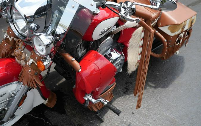 2019 Indian Motorcycle Chief Vintage Icon Series Patriot Red/Pearl White