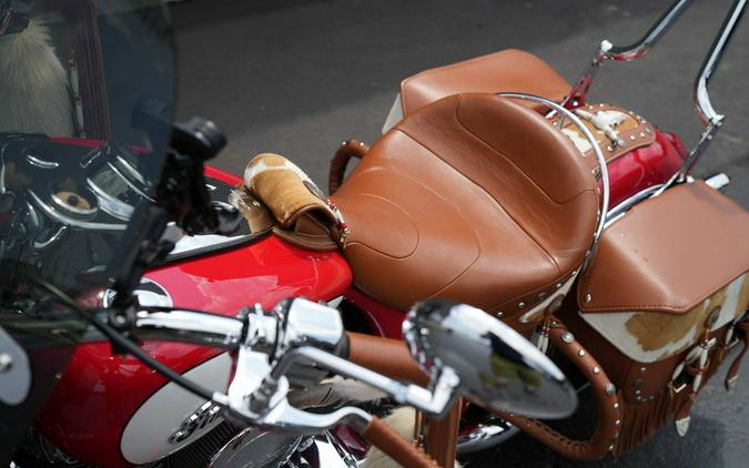 2019 Indian Motorcycle Chief Vintage Icon Series Patriot Red/Pearl White