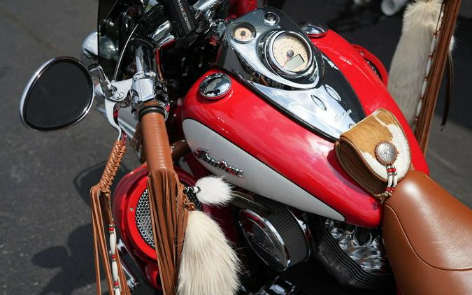2019 Indian Motorcycle Chief Vintage Icon Series Patriot Red/Pearl White