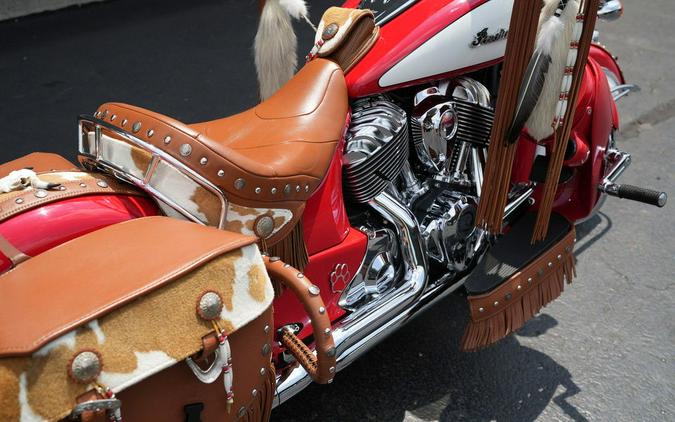 2019 Indian Motorcycle Chief Vintage Icon Series Patriot Red/Pearl White