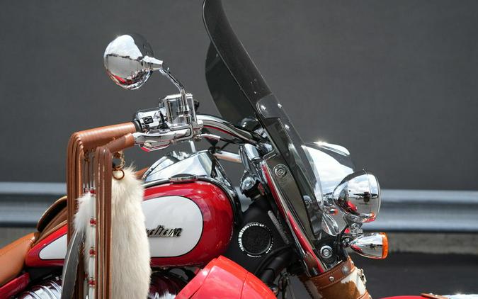 2019 Indian Motorcycle Chief Vintage Icon Series Patriot Red/Pearl White