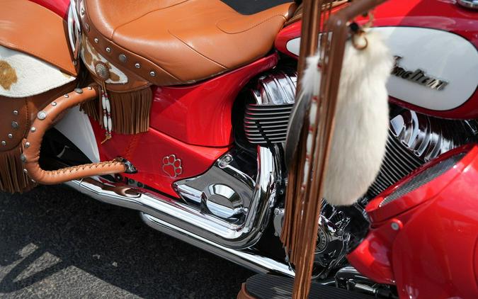 2019 Indian Motorcycle Chief Vintage Icon Series Patriot Red/Pearl White