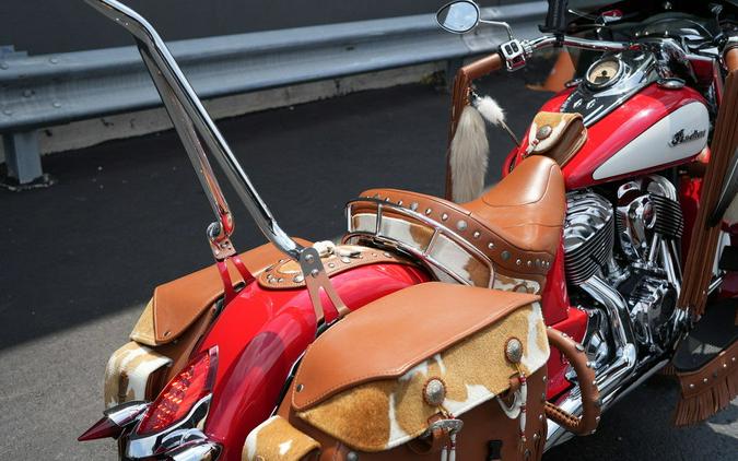 2019 Indian Motorcycle Chief Vintage Icon Series Patriot Red/Pearl White