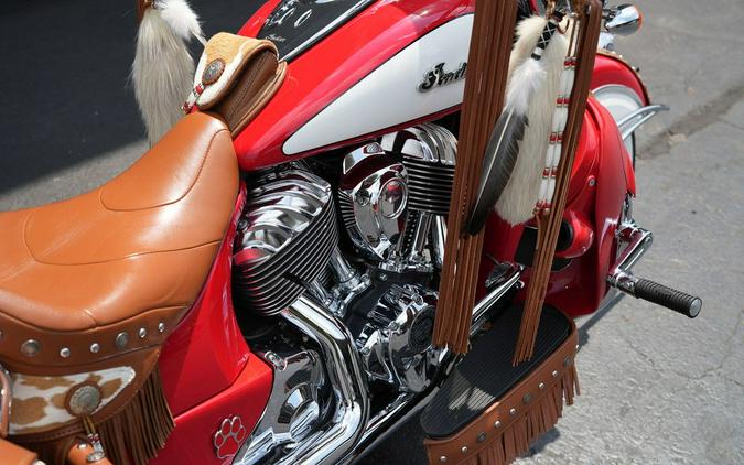 2019 Indian Motorcycle Chief Vintage Icon Series Patriot Red/Pearl White