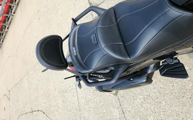 2013 Can-Am Spyder ST Limited SE5 - FP8667