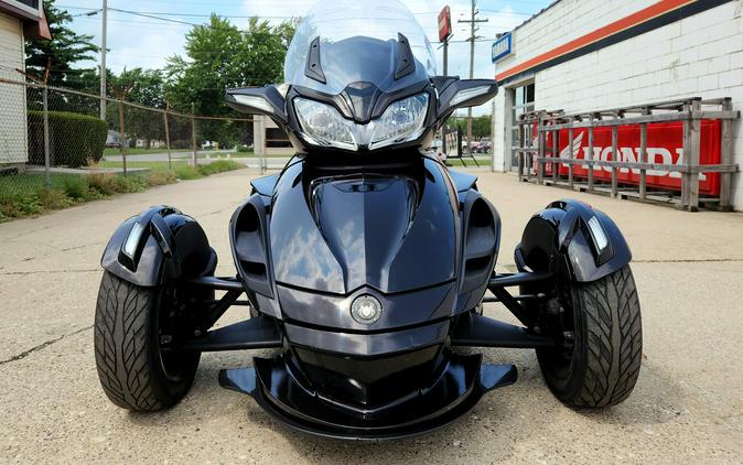 2013 Can-Am Spyder ST Limited SE5 - FP8667
