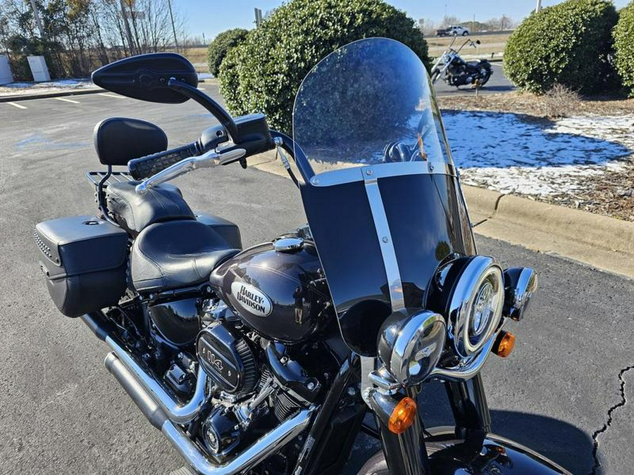 2021 Harley-Davidson® FLHCS - Heritage Classic 114