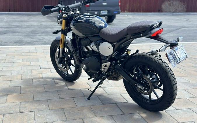 2024 Triumph Scrambler 400 X Phantom Black / Silver Ice