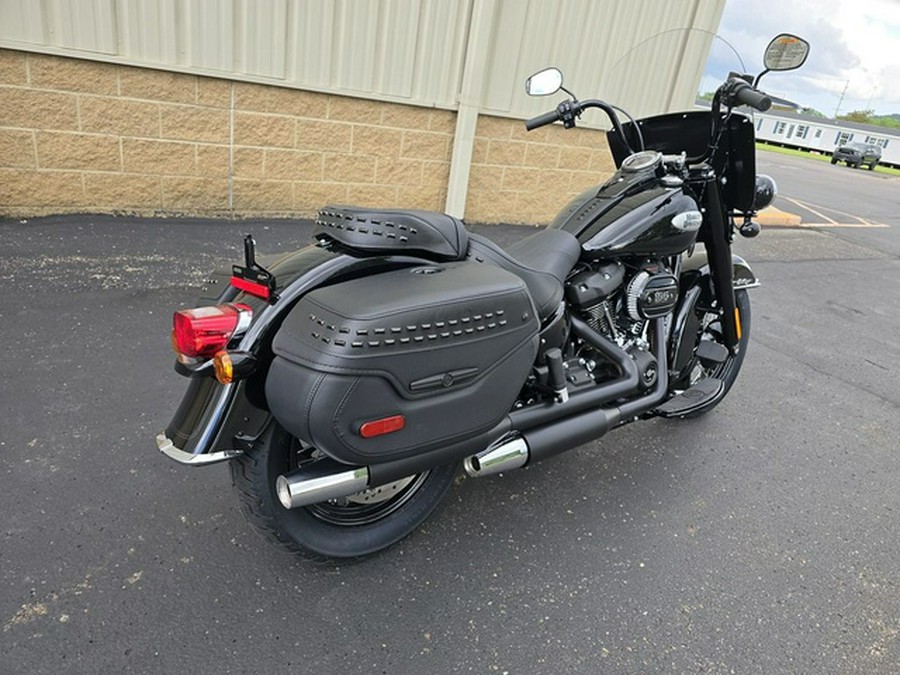 2024 Harley-Davidson Softail FLHCS - Heritage Classic