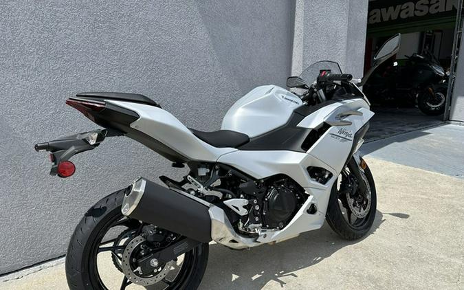 2024 Kawasaki Ninja 500 ABS