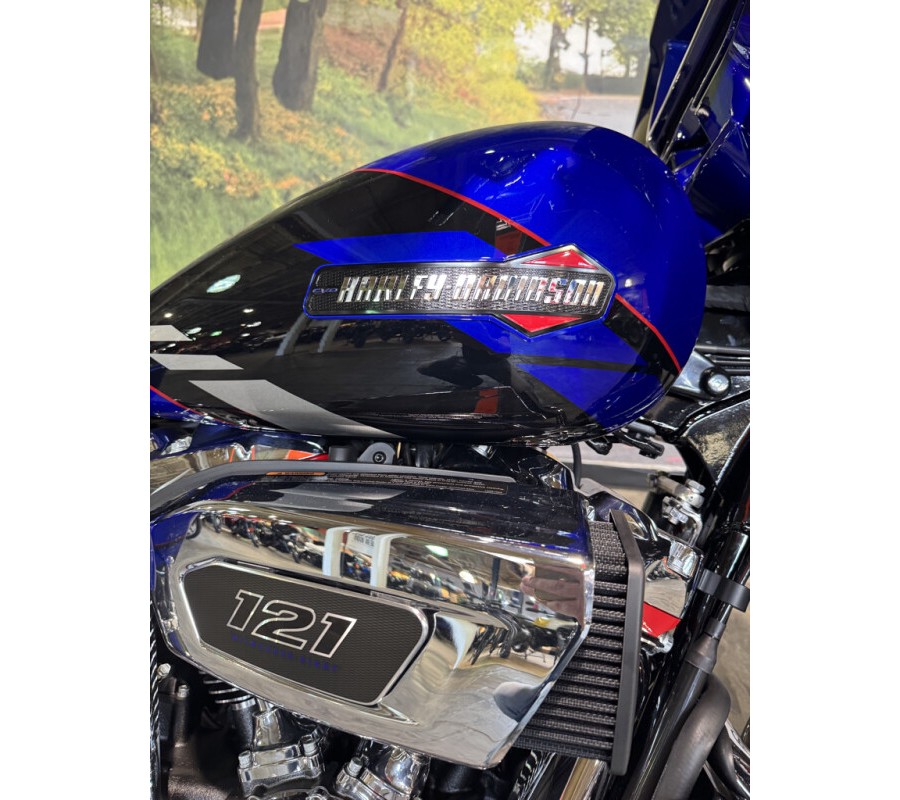 2025 Harley-Davidson CVO Street Glide