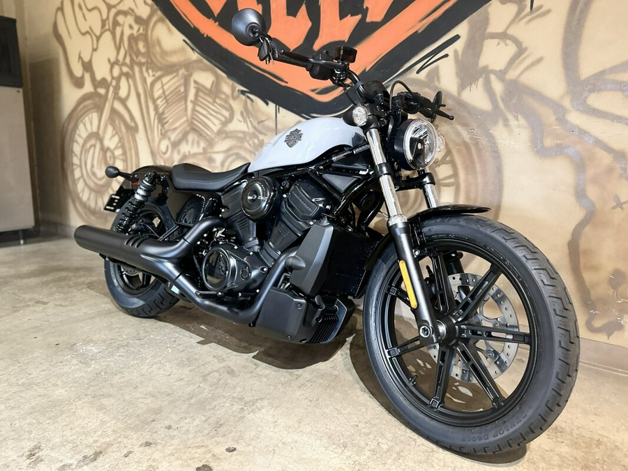 RH975 2025 Nightster™