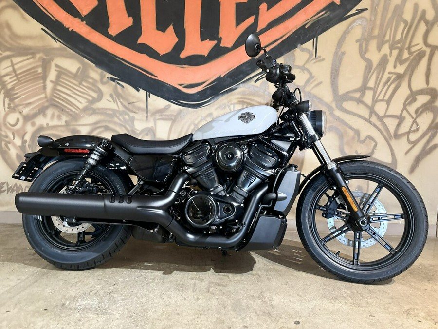 RH975 2025 Nightster™