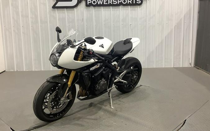 2022 Triumph Speed Triple 1200 RR