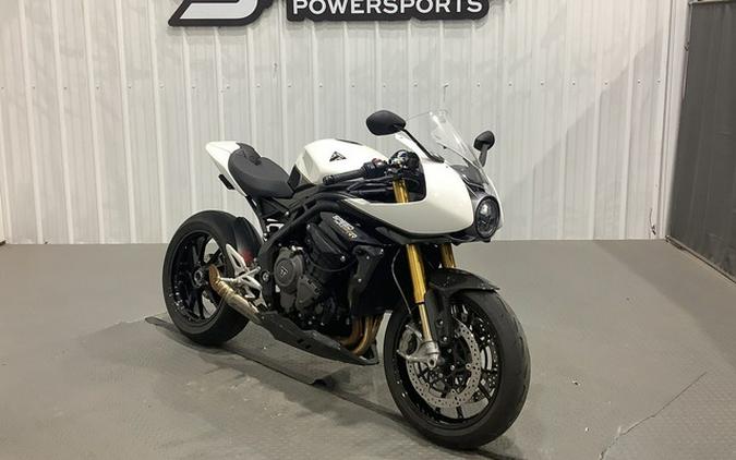 2022 Triumph Speed Triple 1200 RR