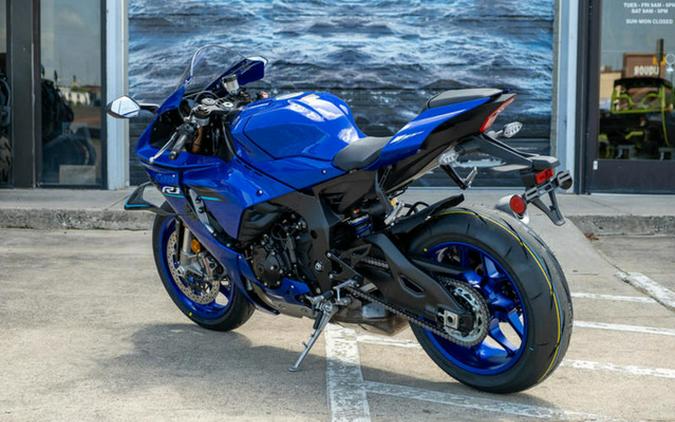 2026 Yamaha YZF R1