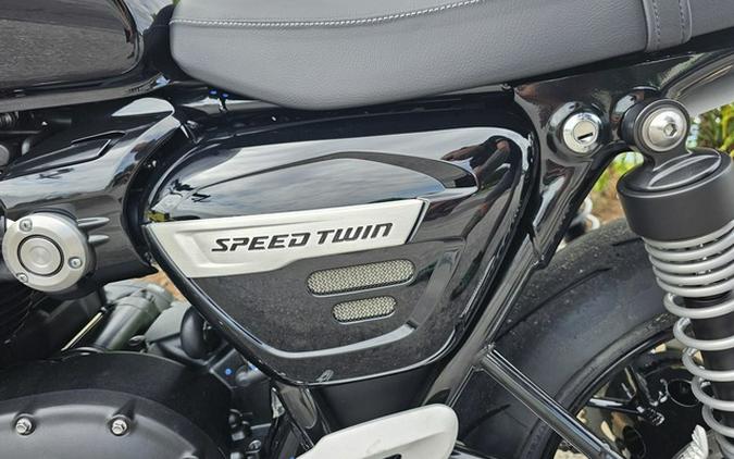 2024 Triumph Speed Twin 1200 Jet Black