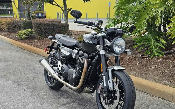 2024 Triumph Speed Twin 1200 Jet Black