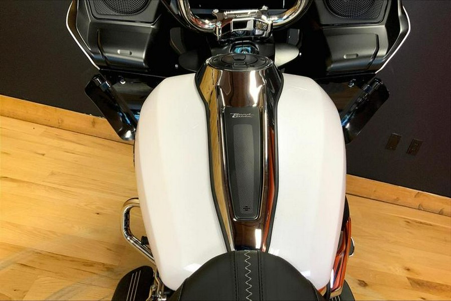 2024 Harley-Davidson® FLTRX - Road Glide®