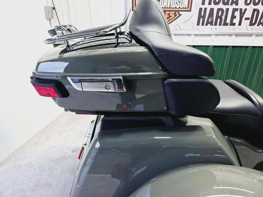 2021 Harley-Davidson® FLHTCUTG - Tri Glide® Ultra