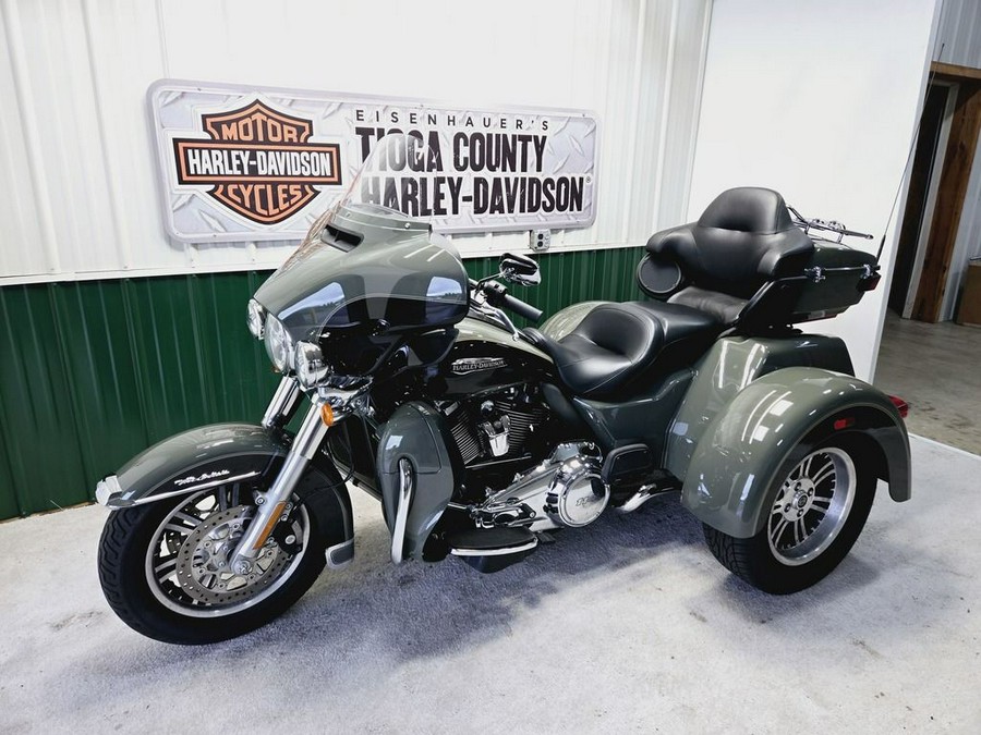 2021 Harley-Davidson® FLHTCUTG - Tri Glide® Ultra