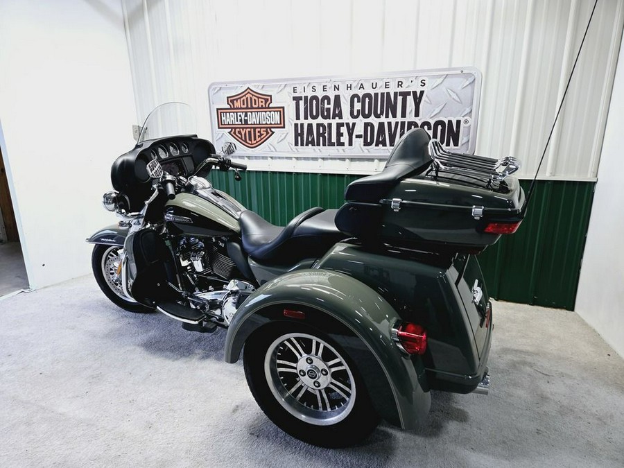 2021 Harley-Davidson® FLHTCUTG - Tri Glide® Ultra