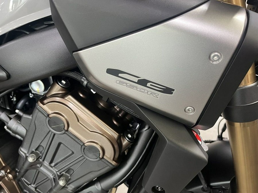 2025 Honda CB650R E-Clutch