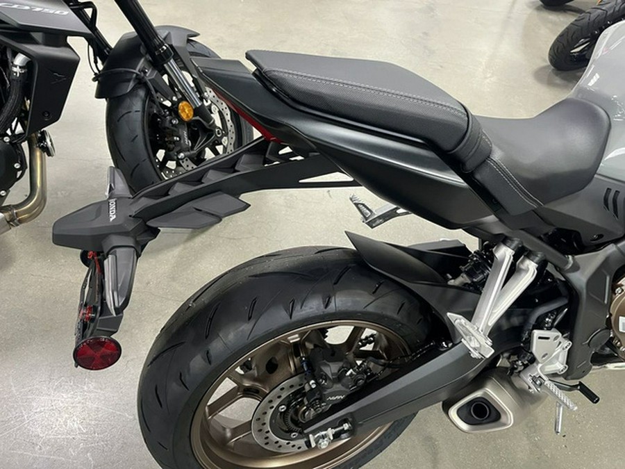 2025 Honda CB650R E-Clutch