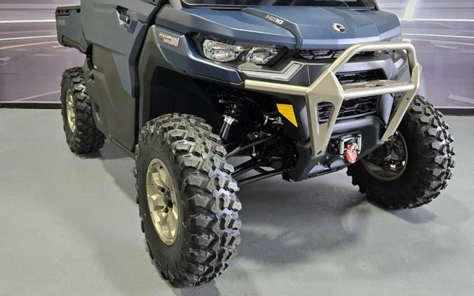 2025 Can-Am Defender Limited HD10