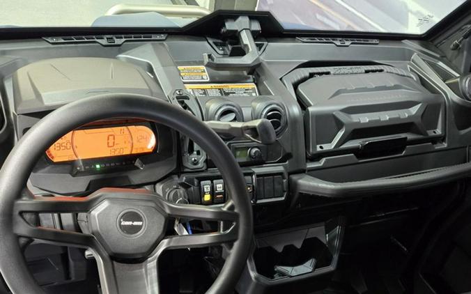 2025 Can-Am Defender Limited HD10