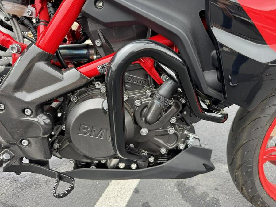 2024 BMW G 310 R Passion