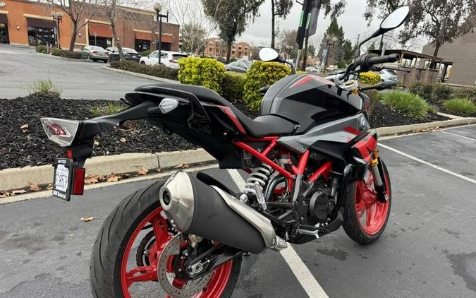 2024 BMW G 310 R Passion