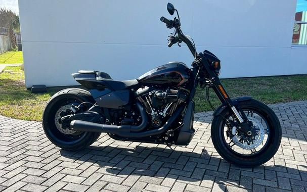 2019 Harley-Davidson® FXDRS - FXDR™ 114
