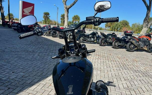 2019 Harley-Davidson® FXDRS - FXDR™ 114