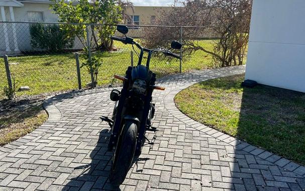 2019 Harley-Davidson® FXDRS - FXDR™ 114